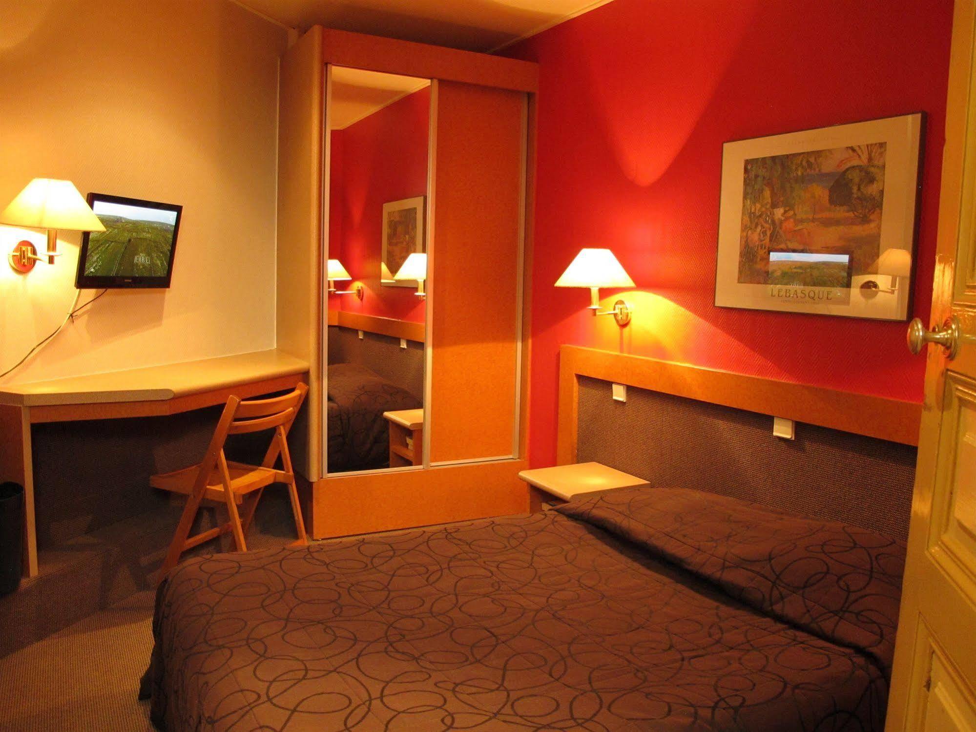 Du Rhin 2* Strasbourg
